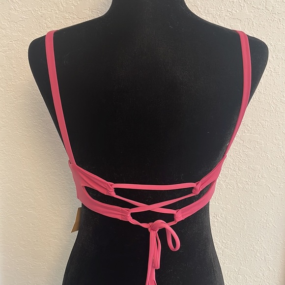 KAARI Swim Mara Top in Rose color, size large - Picture 3 of 7